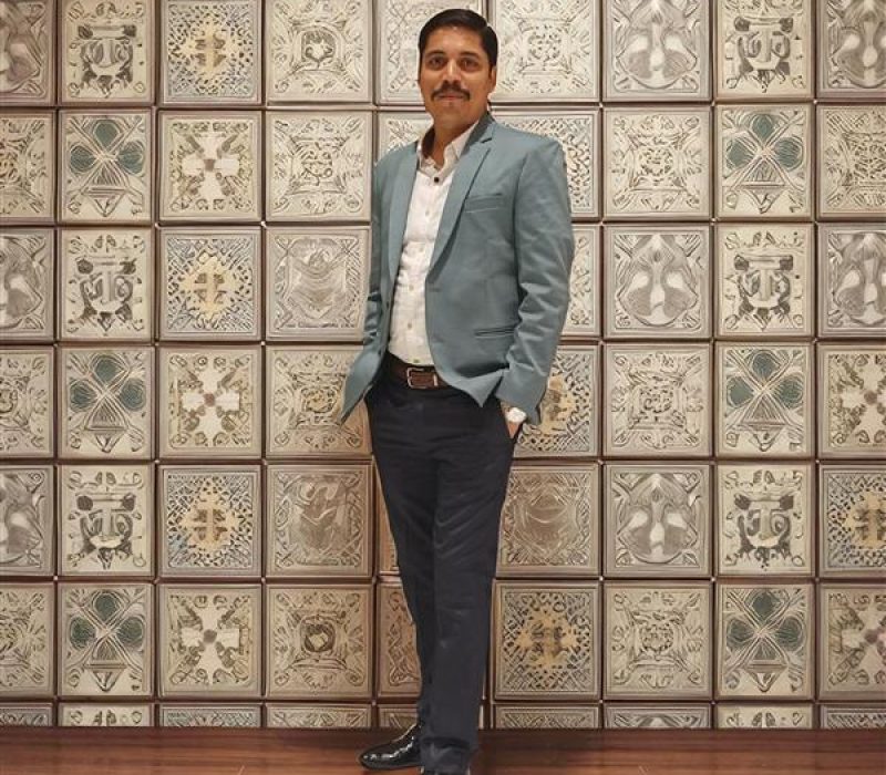 saurabh-pandey-varanasi-noida-india (5)-Photoroom (1)